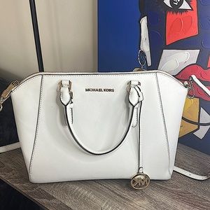 White Michael Kors purse/bag